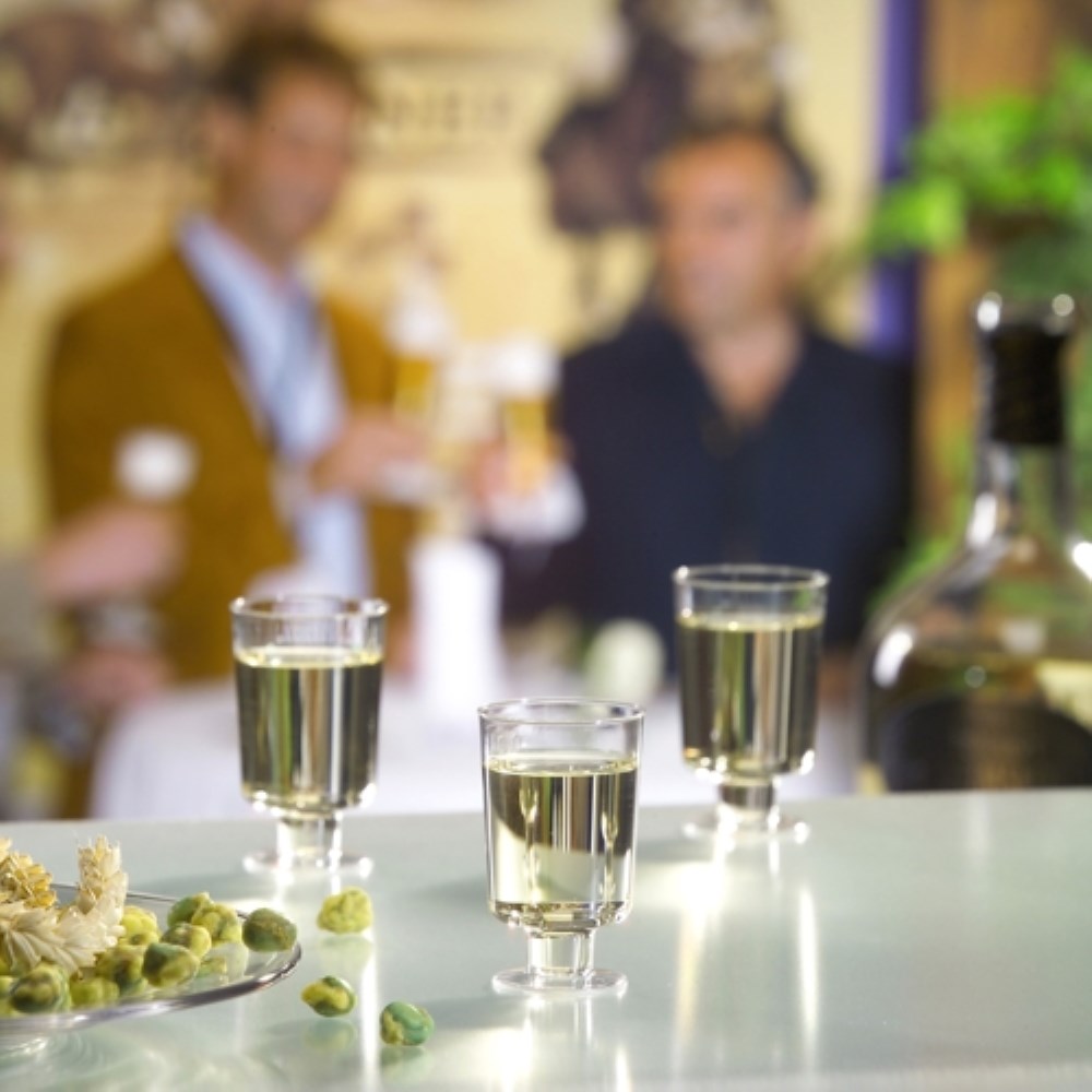 20 Stiel-Gläser für Schnaps, PS 4 cl Ø 3,8 cm · 6,3 cm glasklar einteilig
