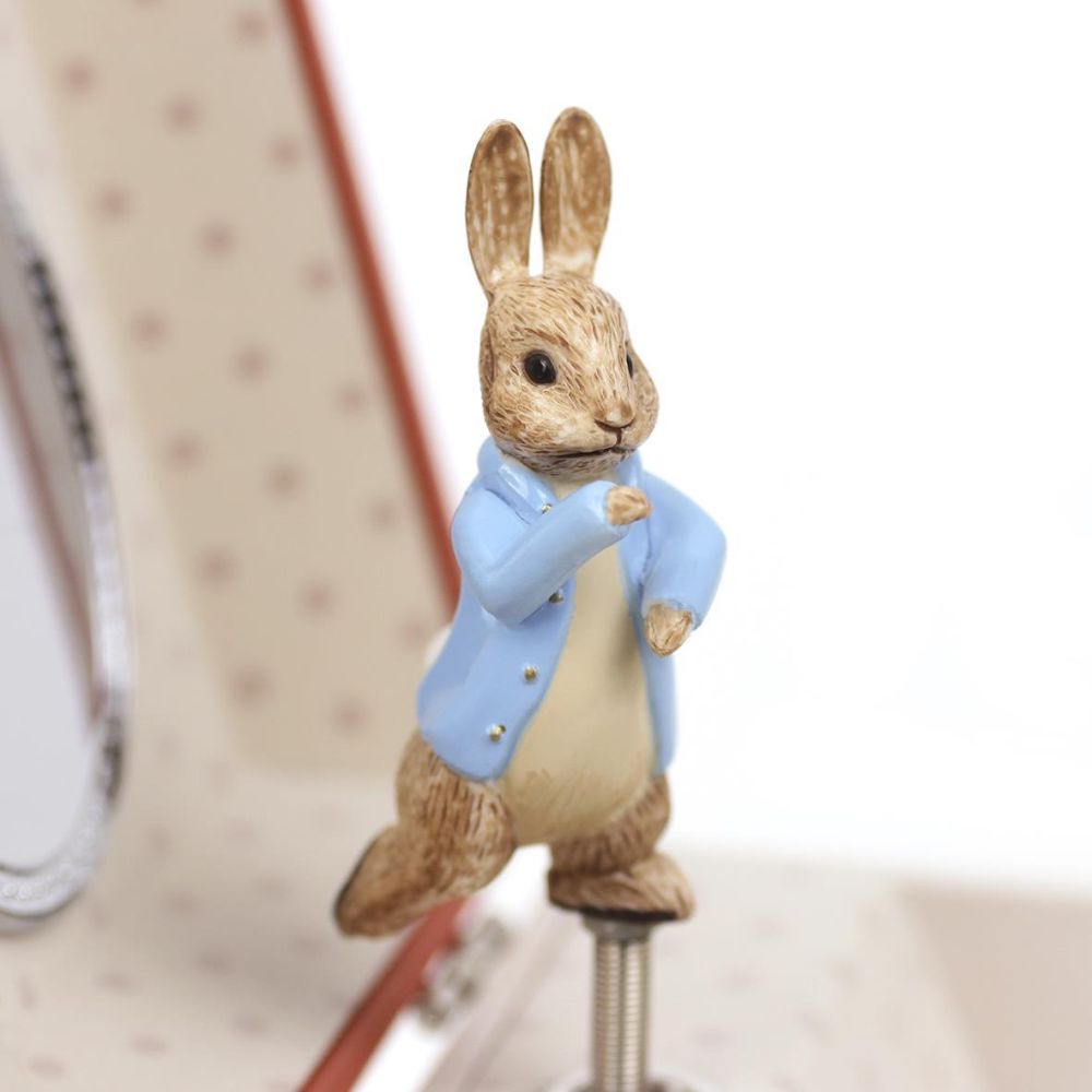 Musical Cube Box Peter Rabbit© - Carrot